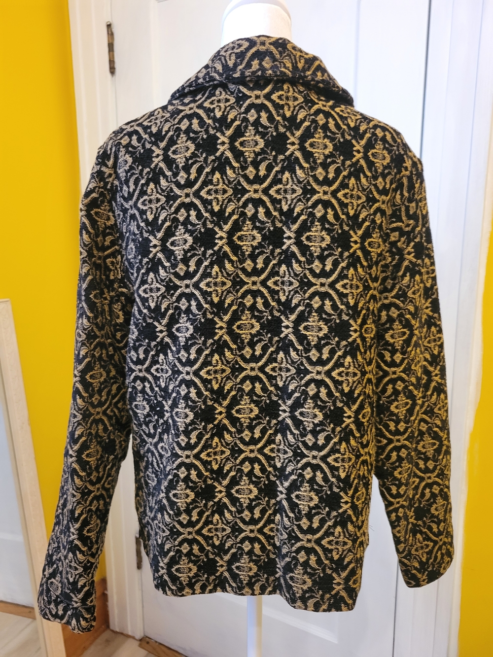 Women's Vintage Black and Gold Patterned Blazer Jacket - Picture 2 of 6